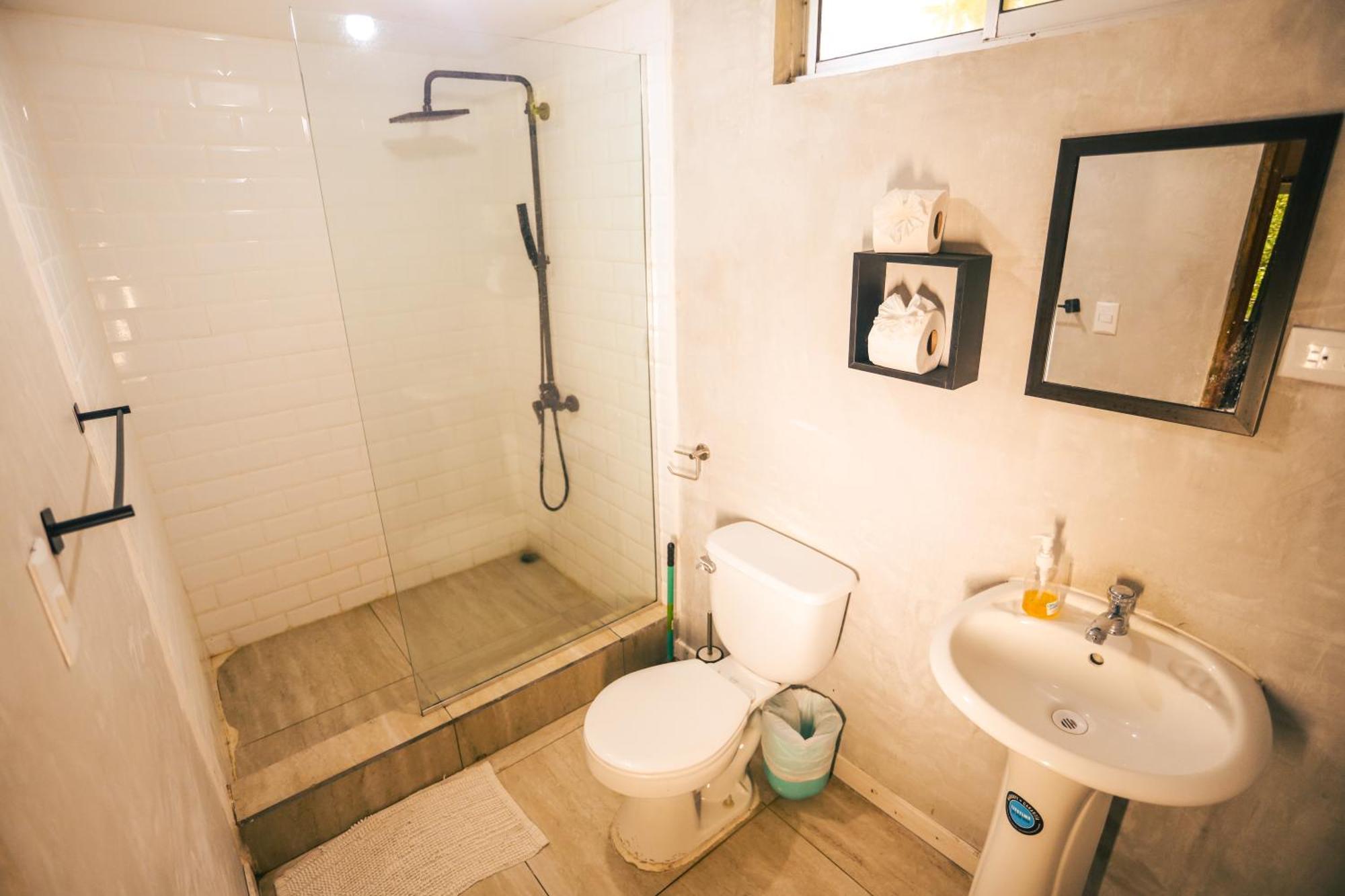 Cabinas Playa Surf Hostel Playa Santa Teresa  Dış mekan fotoğraf